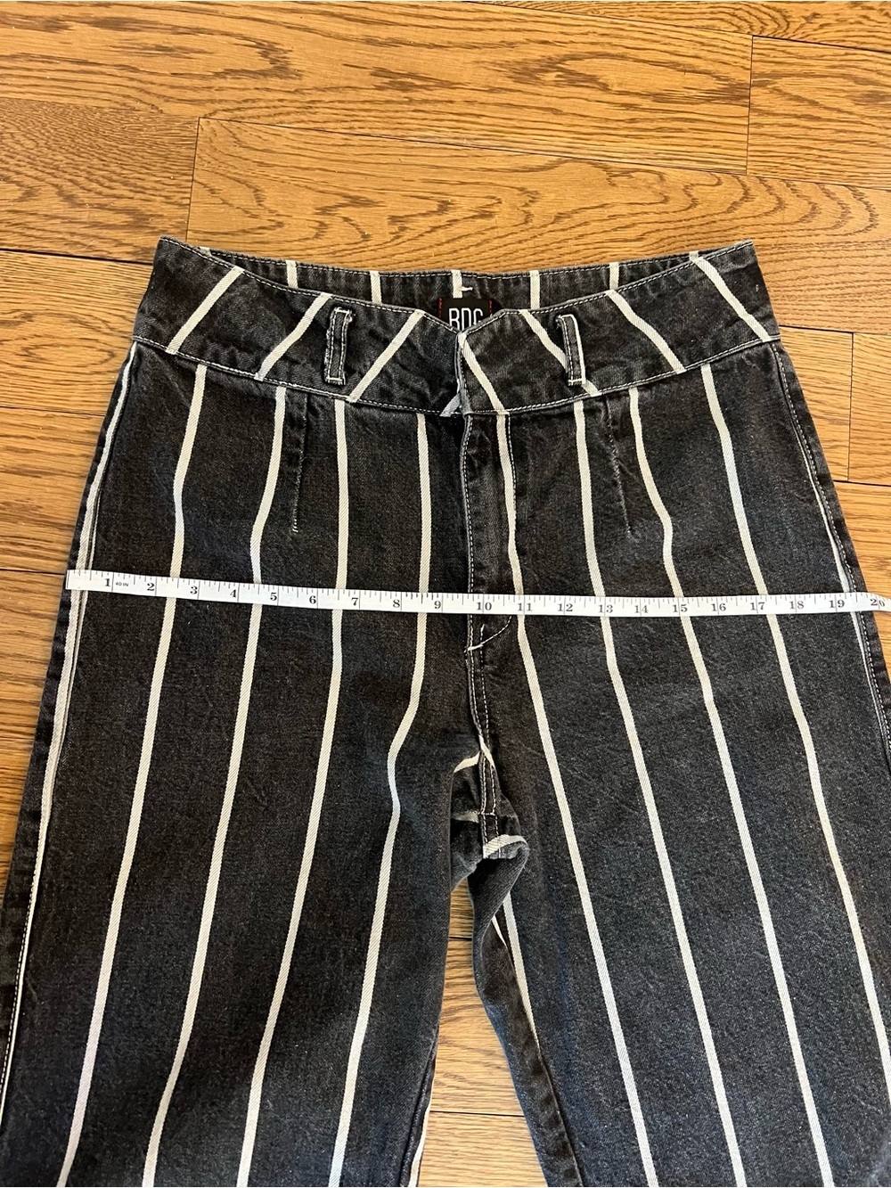 BDG Black High Waisted Cropped Jeans with White Vertical Stripes - Picture 13 of 13